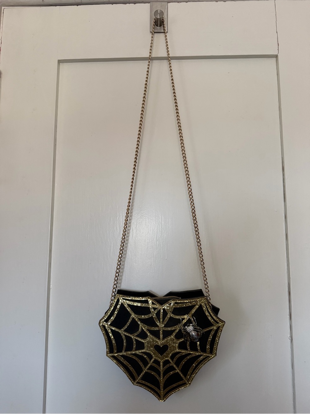 Betsey Johnson Web Surfer Crossbody Purse - Picture 11 of 11